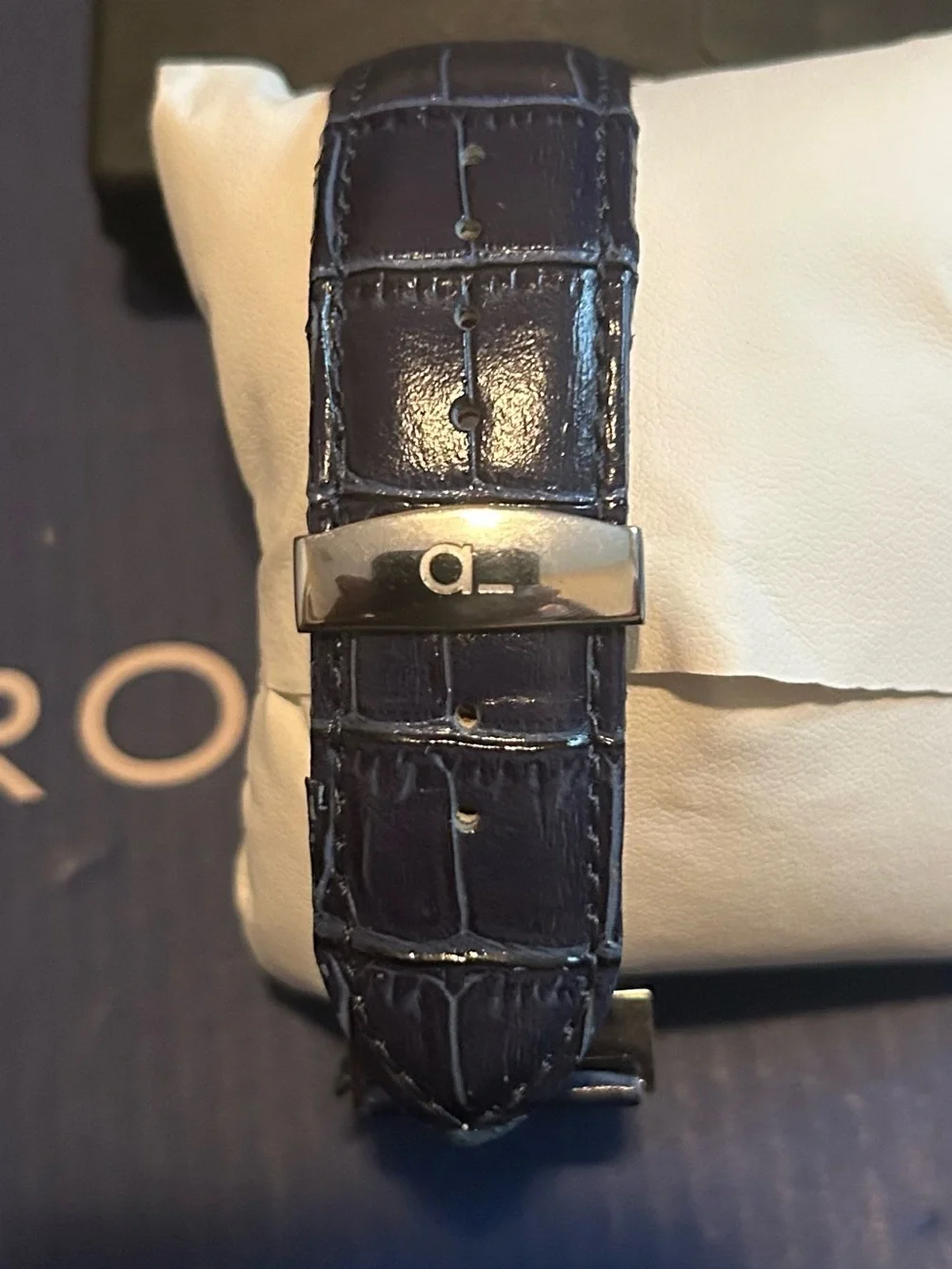 a_line refined men